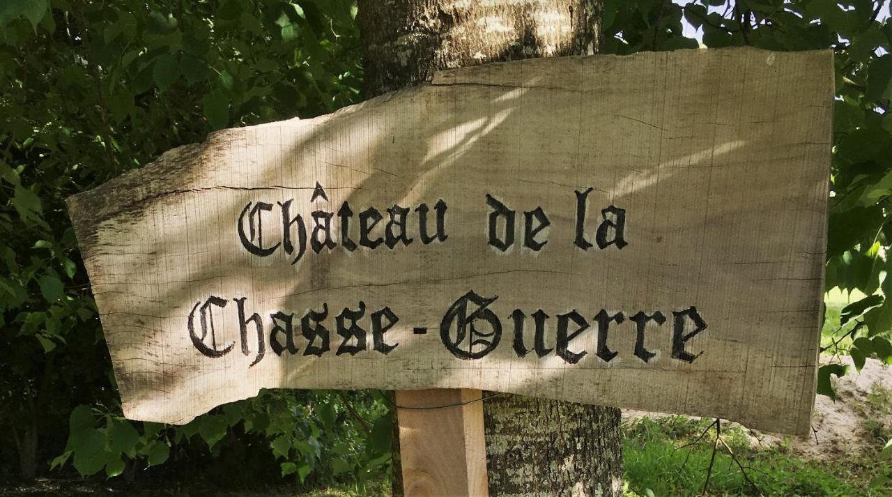 Chateau De La Chasse-Guerre Bed and Breakfast Hardanges Exterior foto